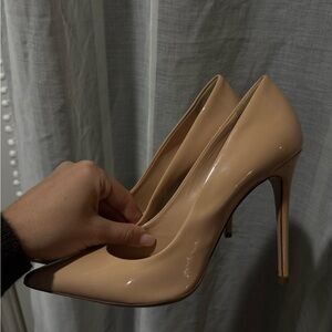 Vero Cuoio Nude Heels